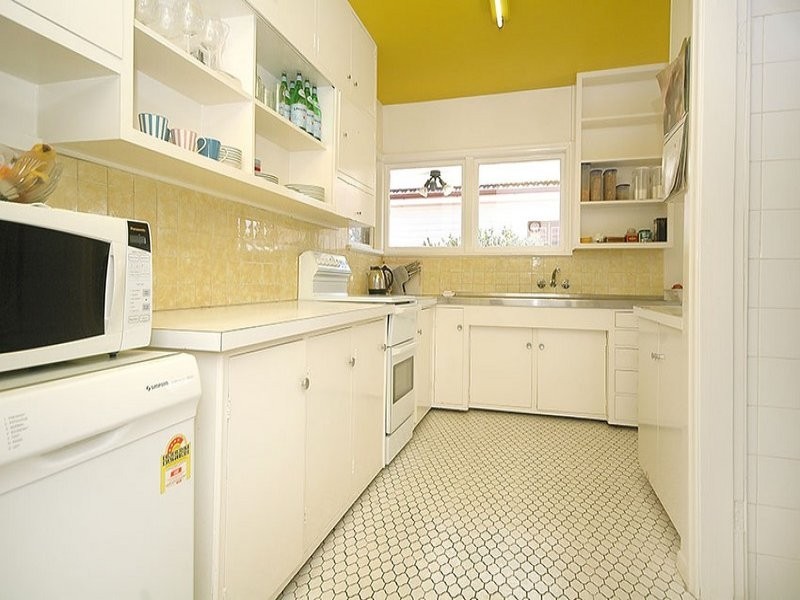 75 Arrol Street, Camp Hill QLD 4152