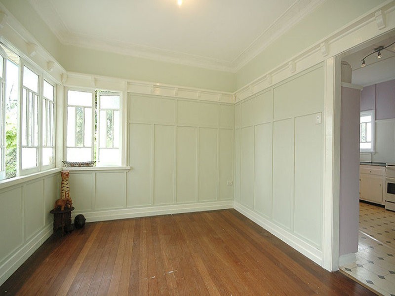 37 Stanley Road, Camp Hill QLD 4152