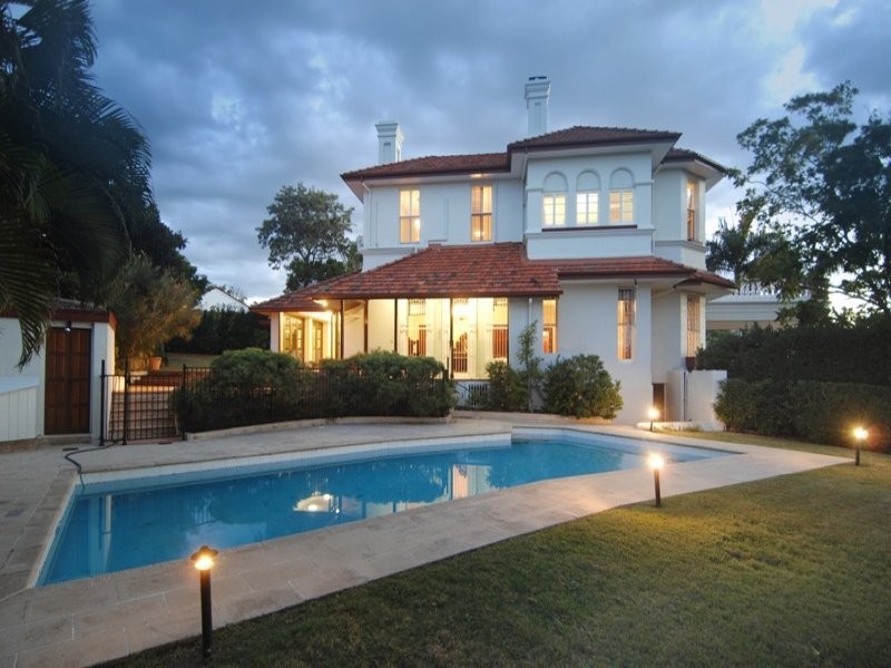 86 Princess Street, Camp Hill QLD 4152