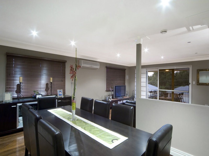 31 Solar Street, Coorparoo QLD 4151