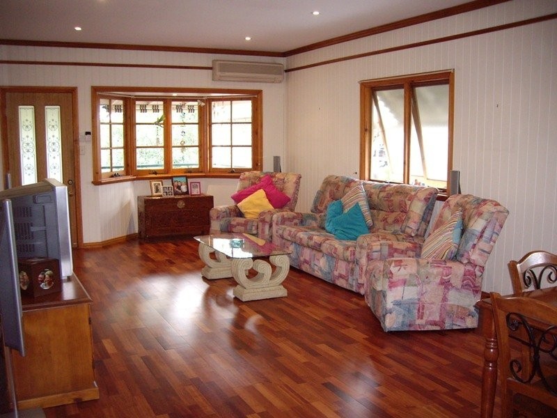 81 Orange Grove Road, Coopers Plains QLD 4108