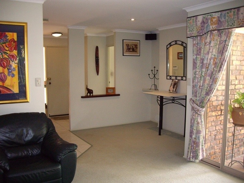 367 Nursery Road, Holland Park QLD 4121