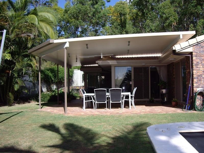 367 Nursery Road, Holland Park QLD 4121