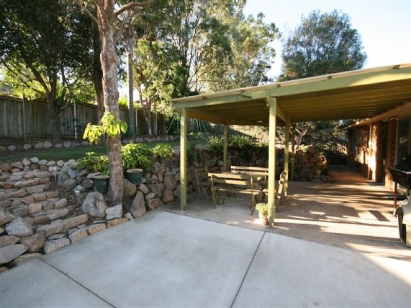 27 Picasso Street, Carina QLD 4152