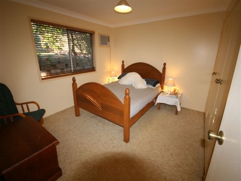 27 Picasso Street, Carina QLD 4152