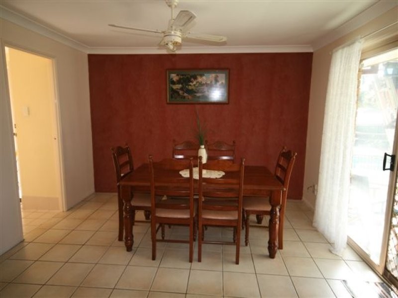 14 Homebush Drive, Regents Park QLD 4118