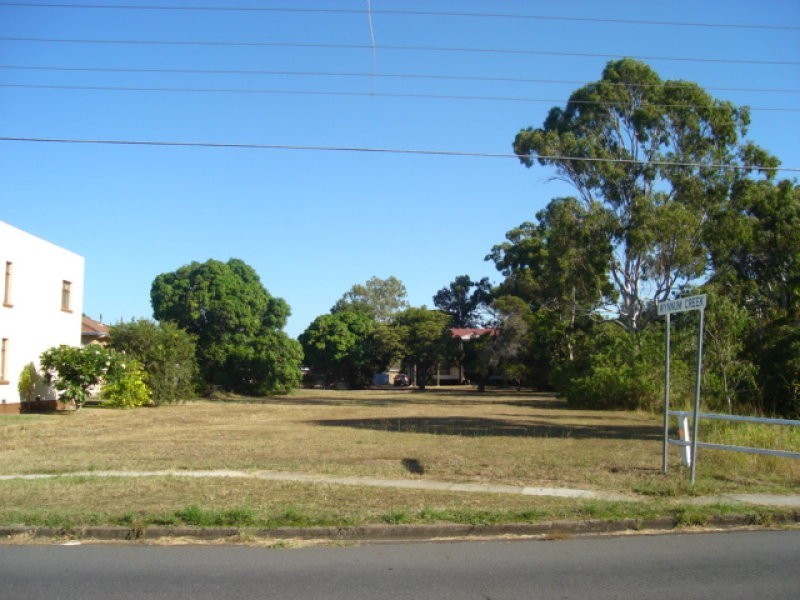 27 Tingalpa Street, Wynnum West QLD 4178
