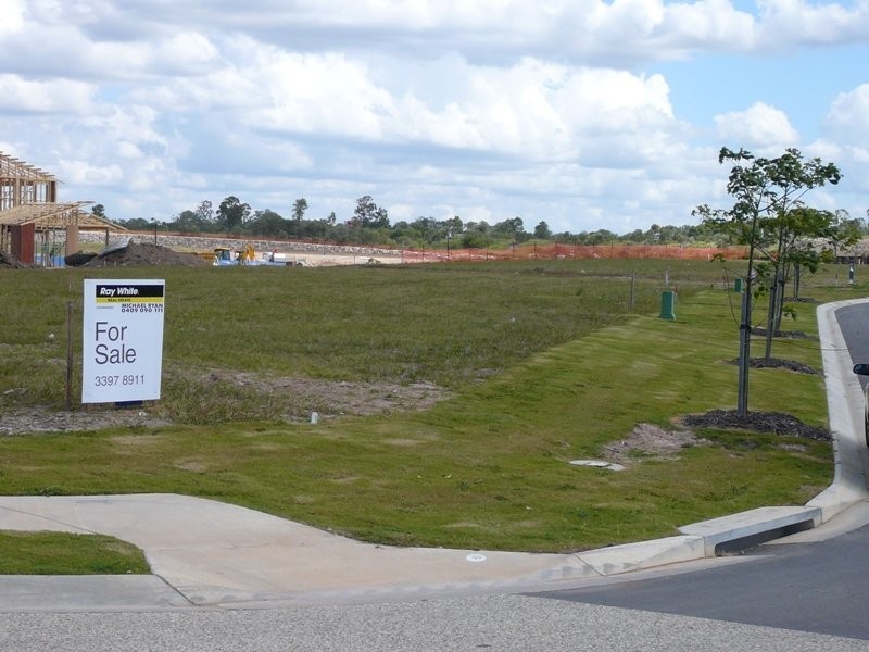 9 Carmody Parade, North Lakes QLD 4509