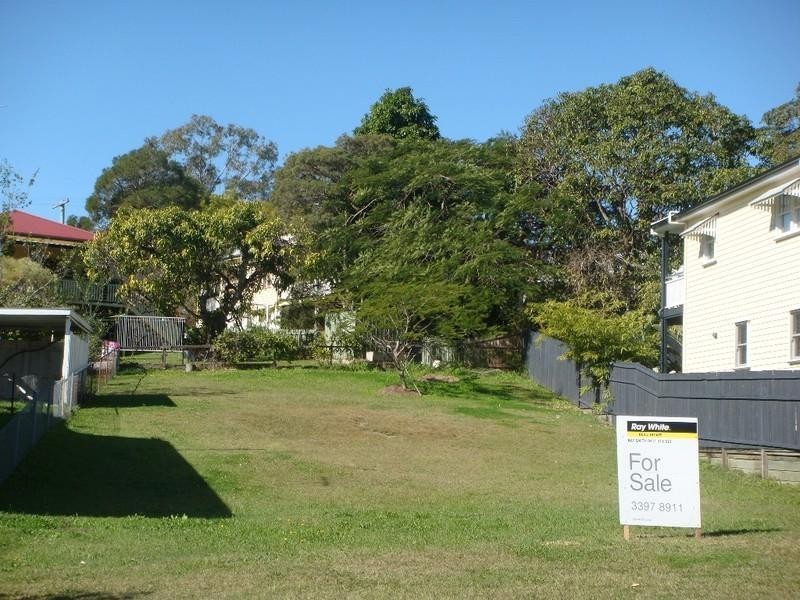 39 Arlington Street, Coorparoo QLD 4151