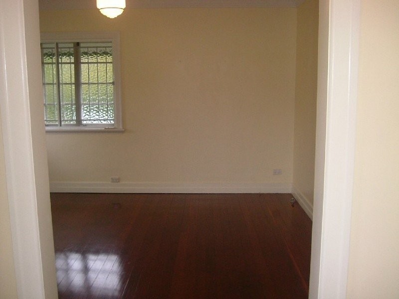 45 Carranya Street, Camp Hill QLD 4152