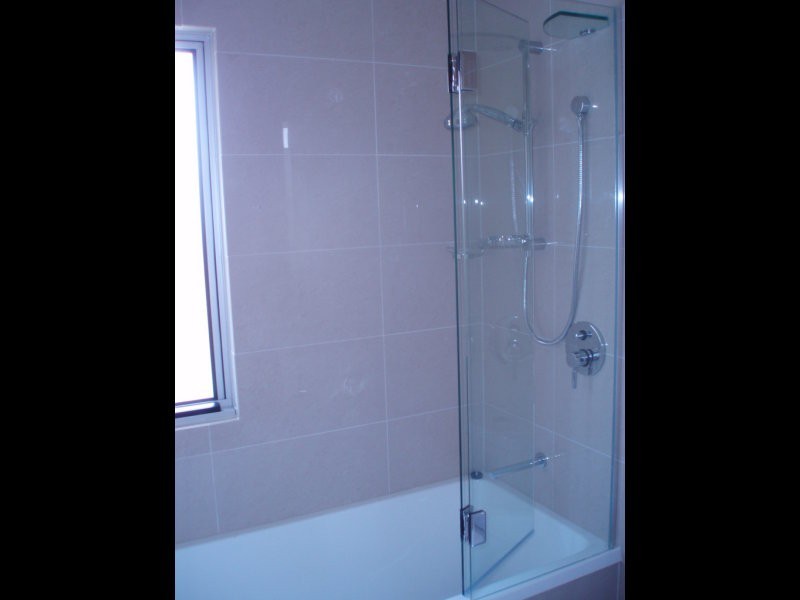 39 Barnes Avenue, Coorparoo QLD 4151