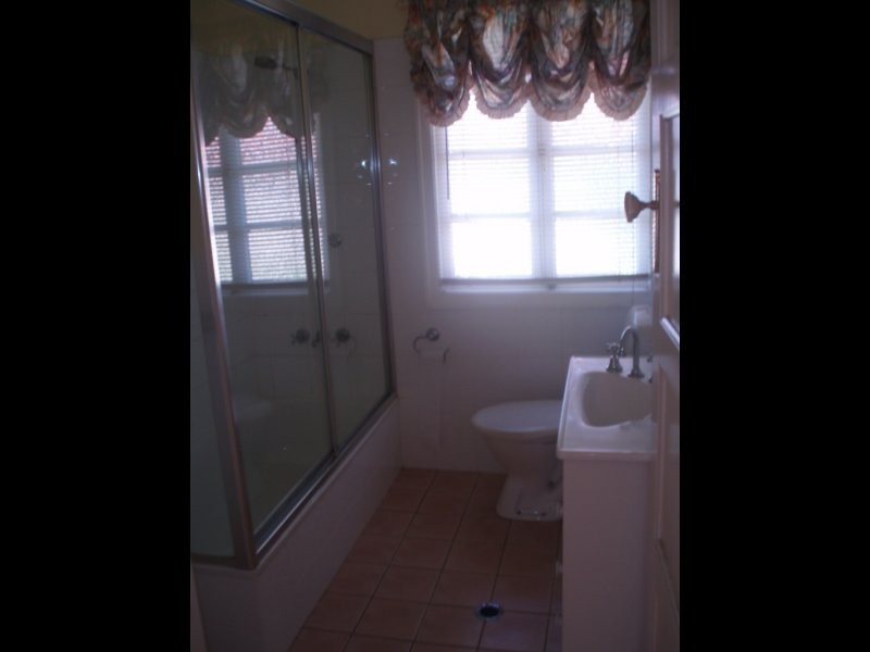 20 St Leonards Street, Coorparoo QLD 4151