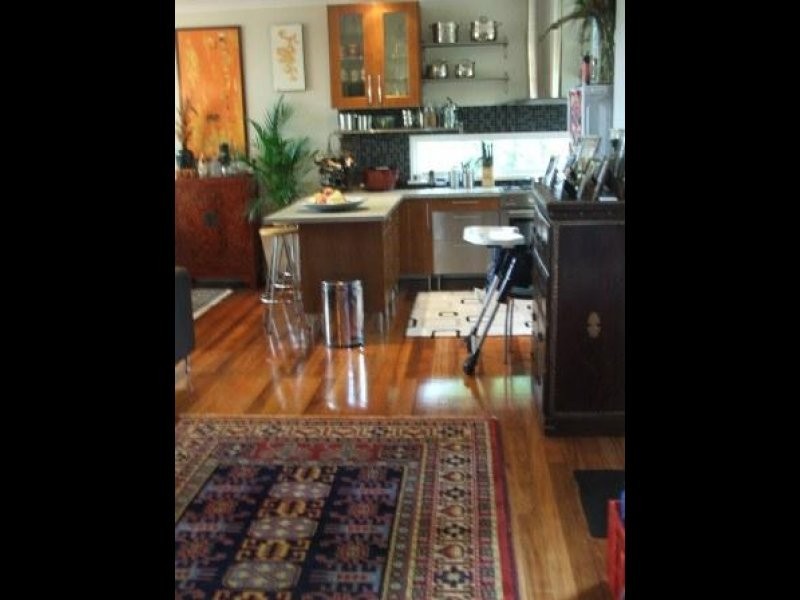 101 The Promenade, Camp Hill QLD 4152