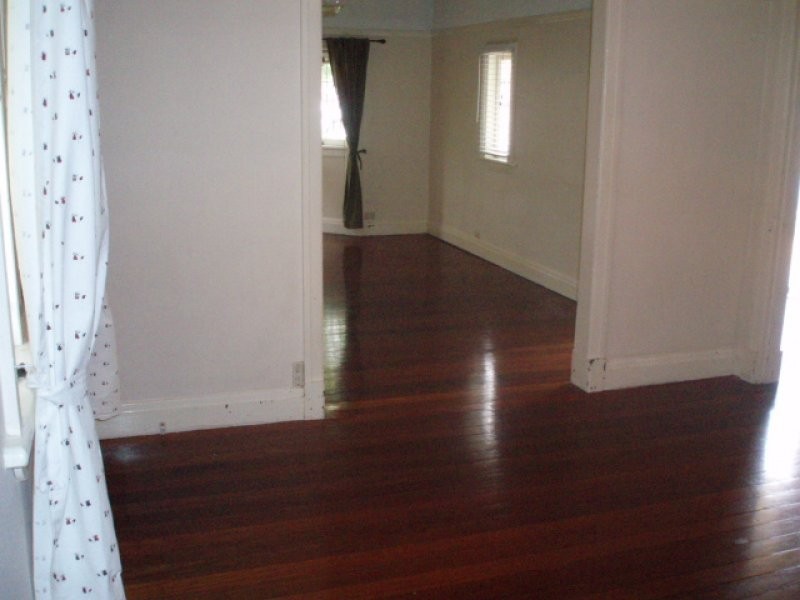 2 Beet Street, Coorparoo QLD 4151