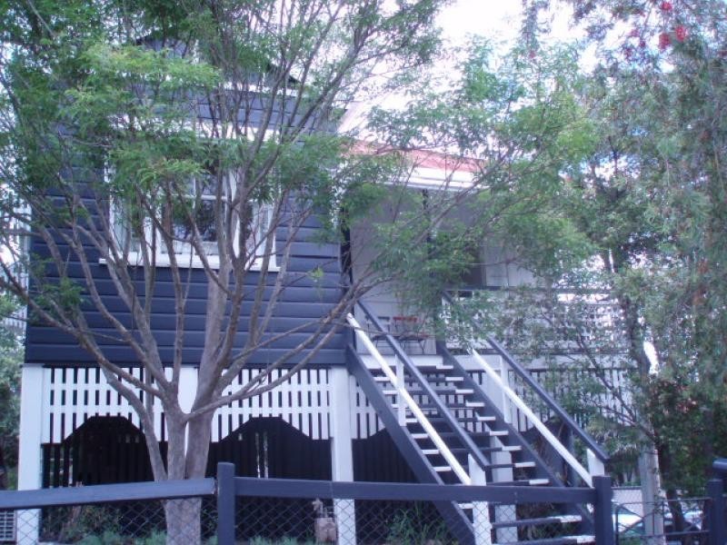 52 Didsbury Street, East Brisbane QLD 4169