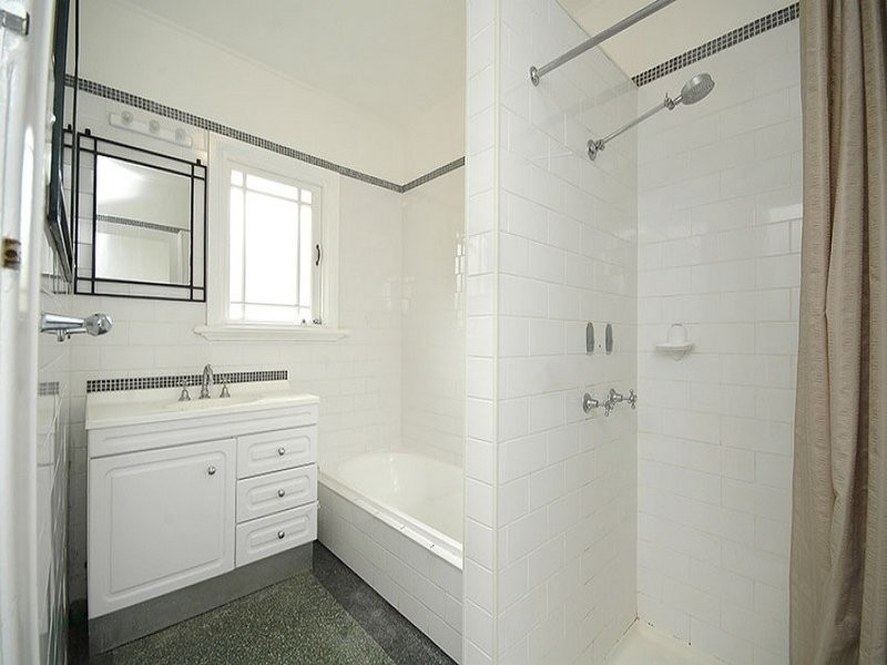 45 Greens Road, Coorparoo QLD 4151