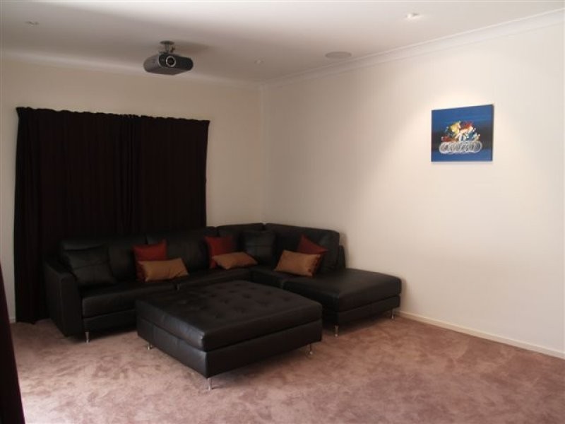 34 Giordano Place, Belmont QLD 4153