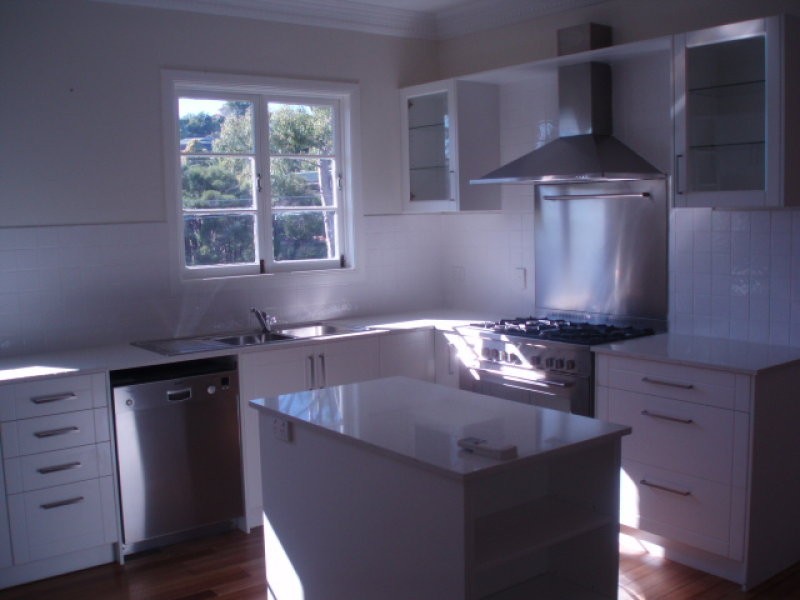 19 Esmonde Place, Coorparoo QLD 4151