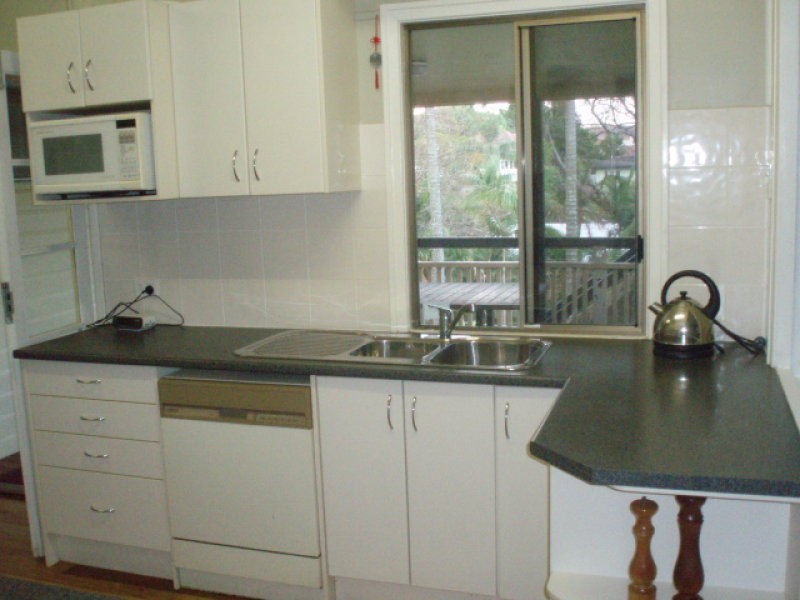 34 Pelham Street, Coorparoo QLD 4151