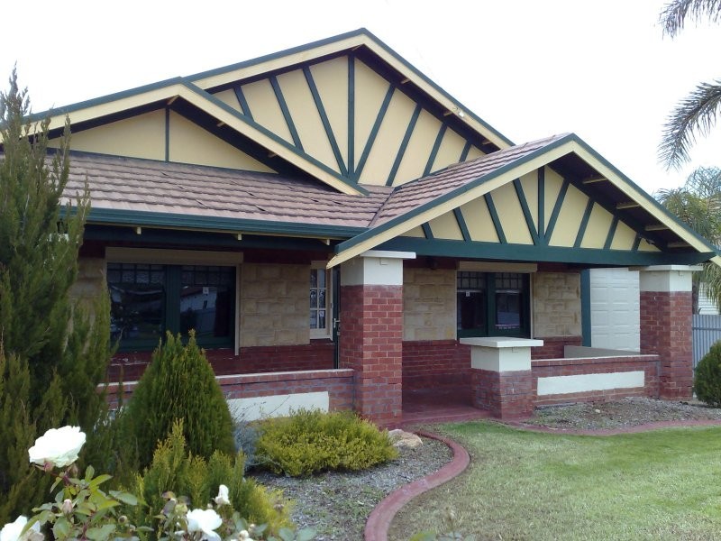 137 Trimmer Parade, Seaton SA 5023