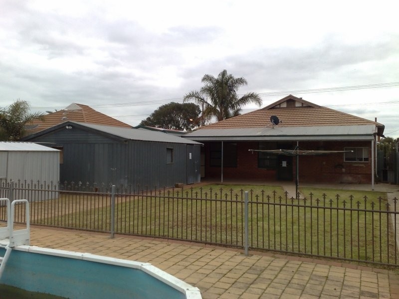 137 Trimmer Parade, Seaton SA 5023