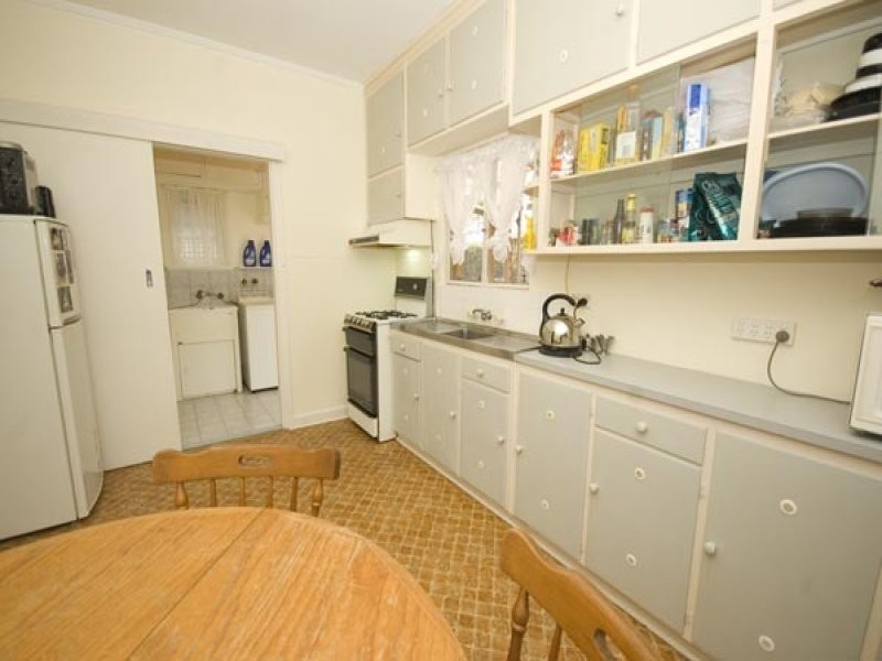 21 Tunbridge Street, Woodville South SA 5011