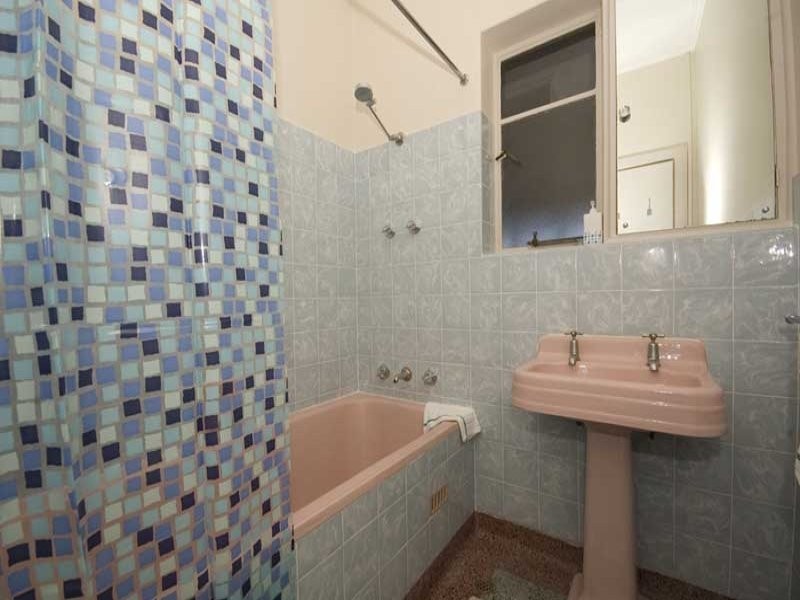 14 Andrew Street, Hendon SA 5014