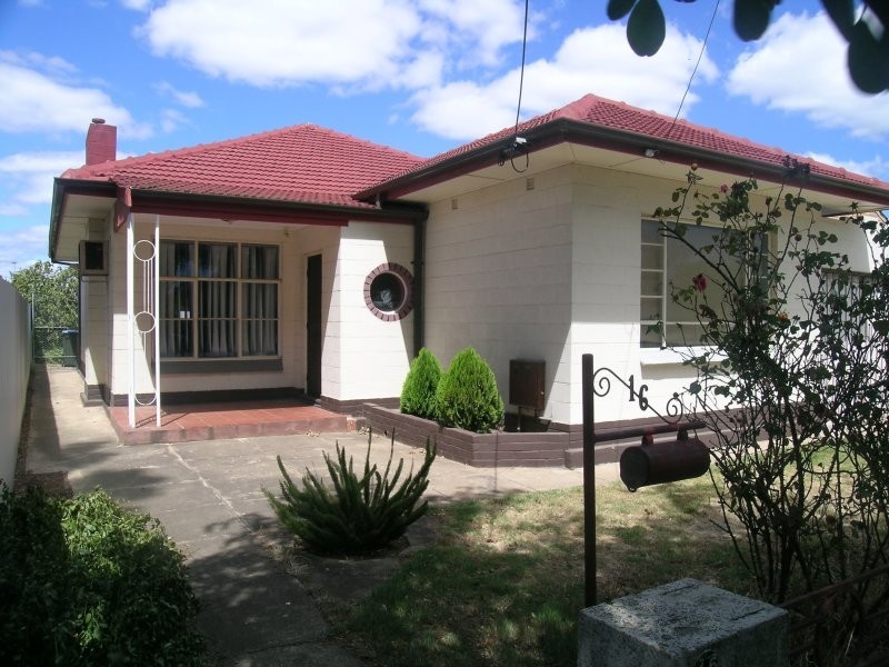 16 May Terrace, Ottoway SA 5013