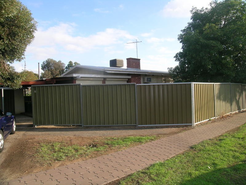 3 Redward Avenue, Greenacres SA 5086