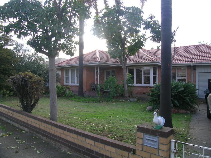 4 Fife Street, Woodville South SA 5011