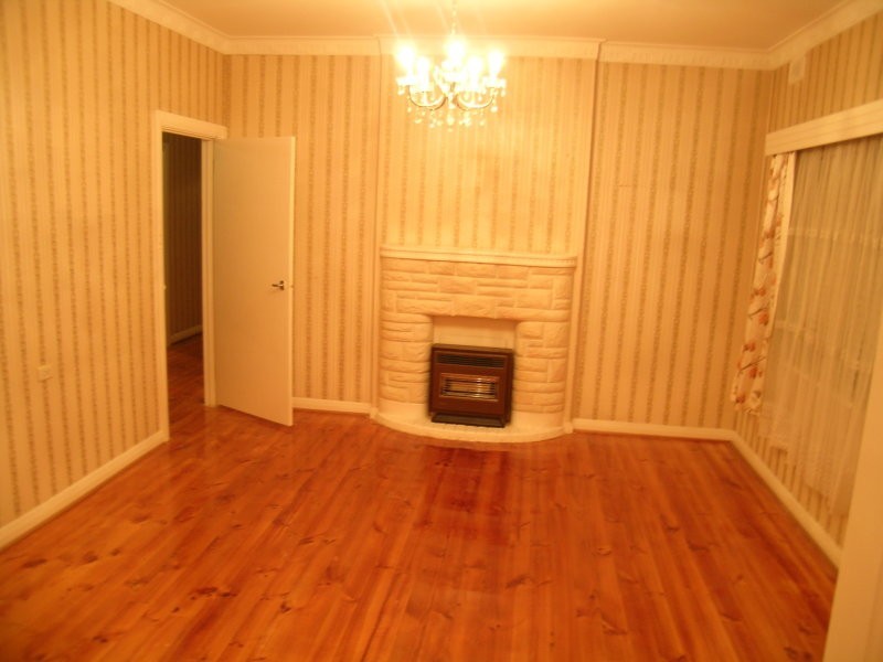 84 Eastern Parade, Ottoway SA 5013