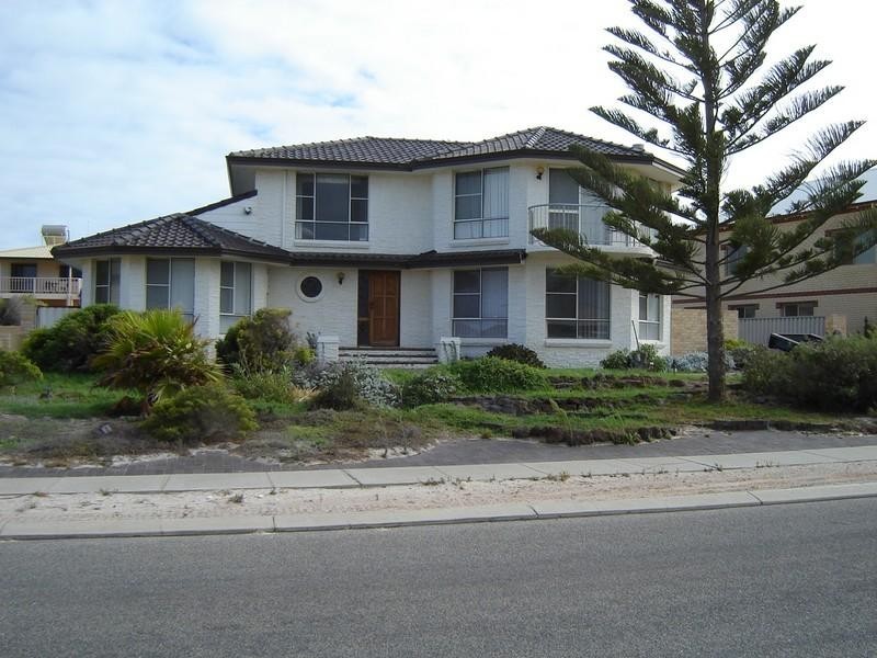 14 Santander Way, Cervantes WA 6511