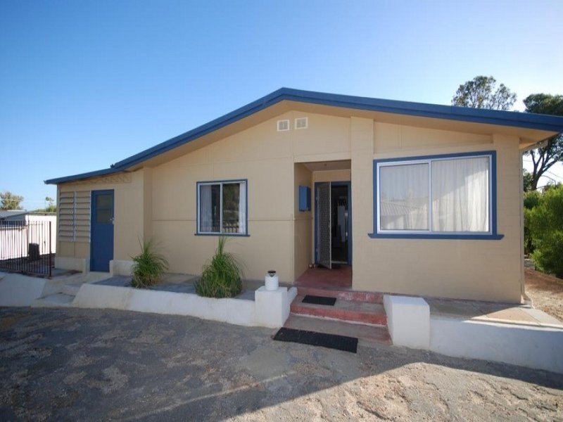 26 Bonham Street, Leeman WA 6514