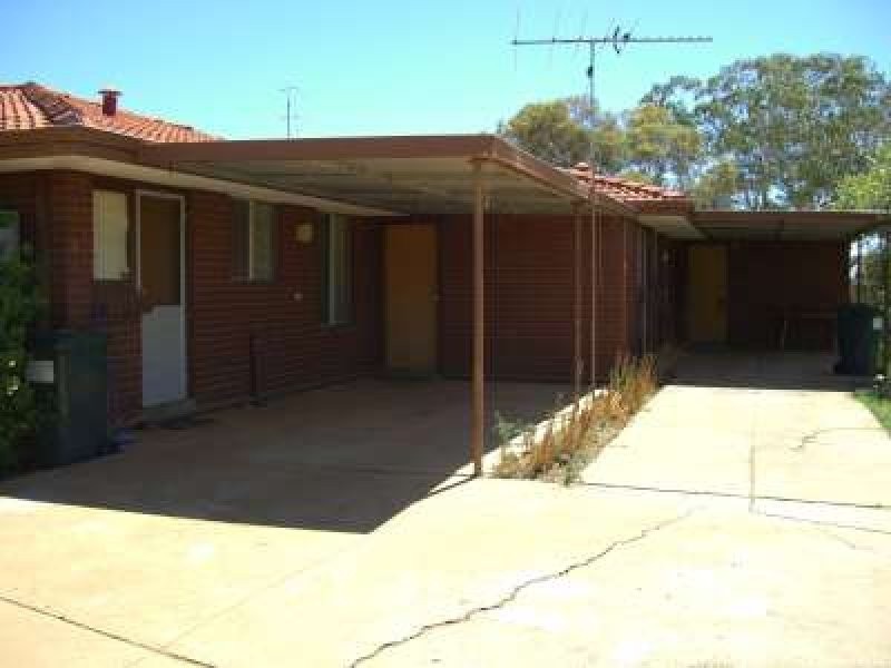 6 Howard Place, Three Springs WA 6519