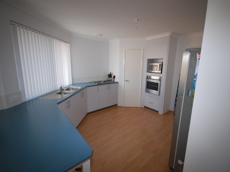 9 Proton Place, Jurien Bay WA 6516