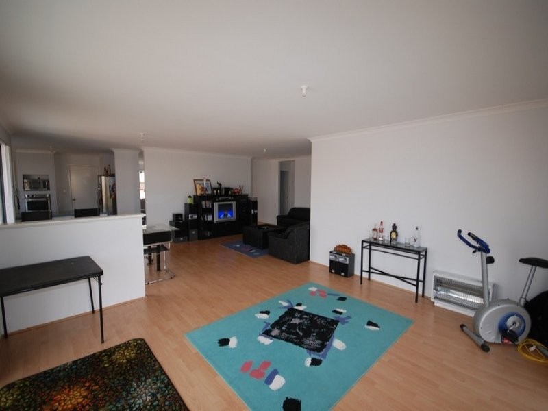 9 Proton Place, Jurien Bay WA 6516