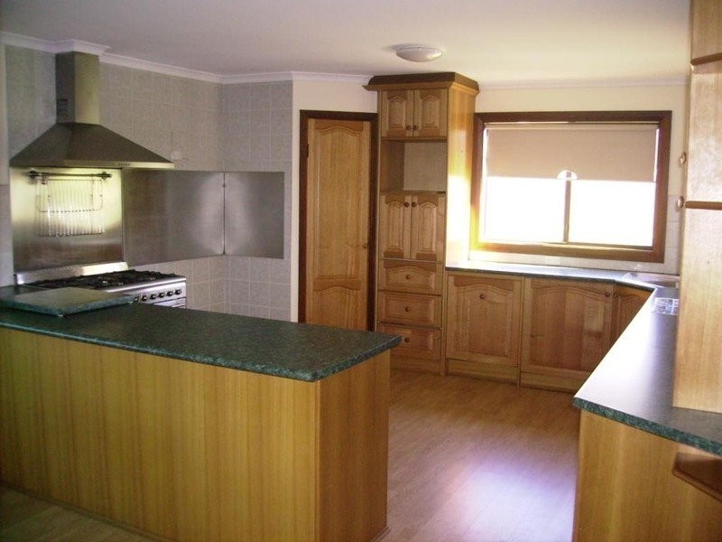 9 Tuart Street, Leeman WA 6514