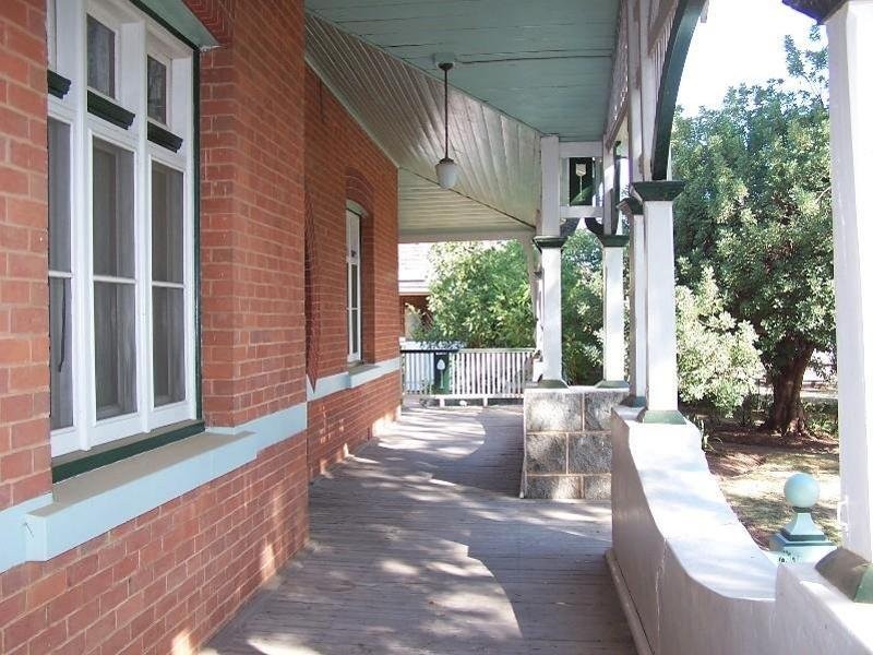 41 Lachlan Street, Cowra NSW 2794