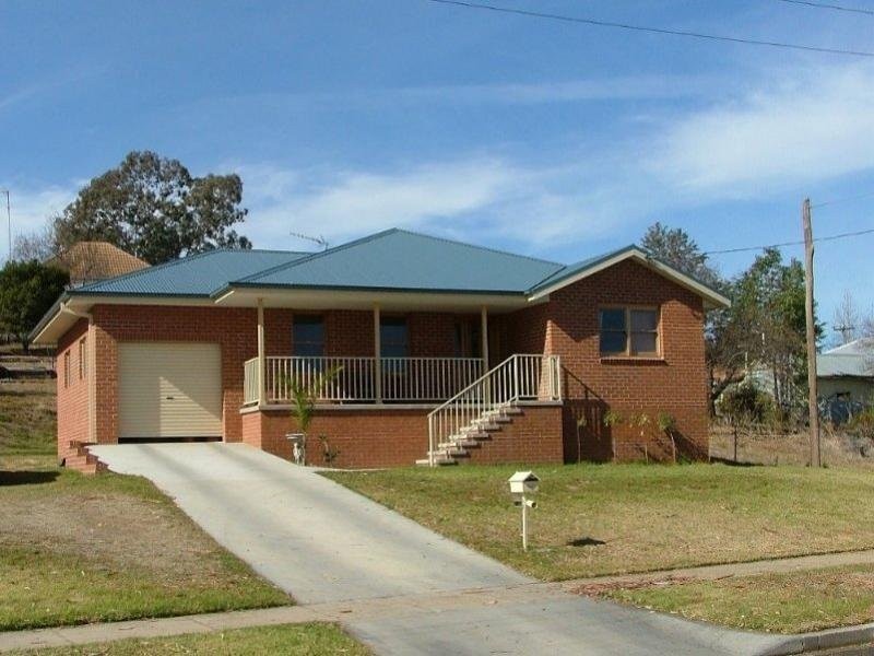 103 Taragala Street, Cowra NSW 2794