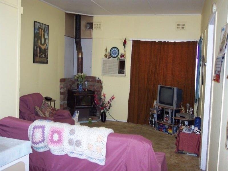 17 Mulyan Street, Cowra NSW 2794