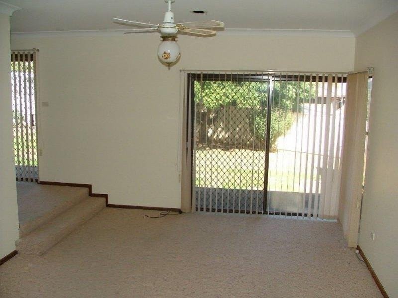 15 Yaldara Crescent, Cowra NSW 2794