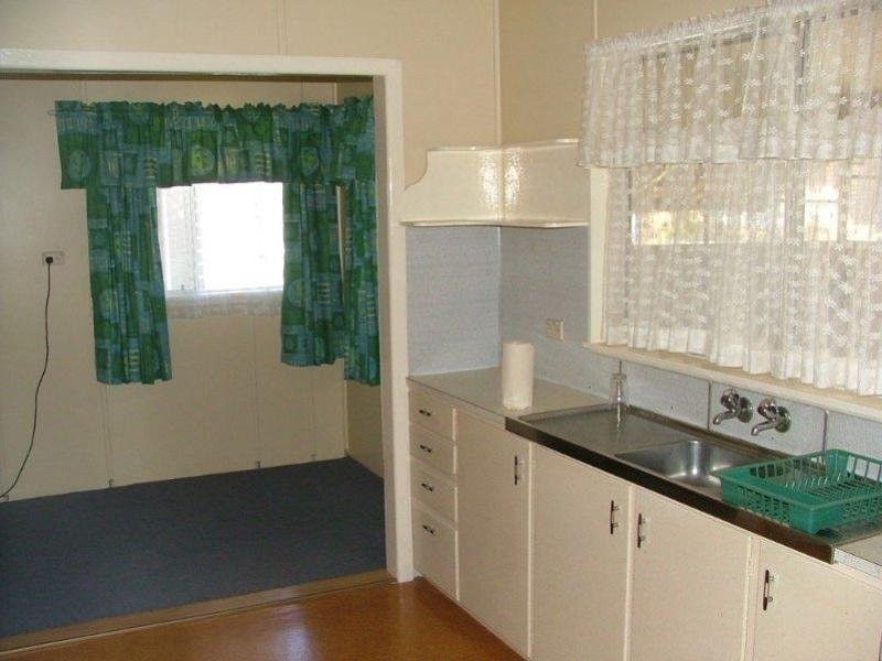 25 Dowell Street, Cowra NSW 2794