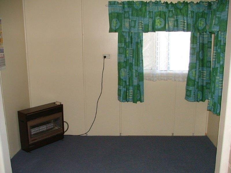 25 Dowell Street, Cowra NSW 2794