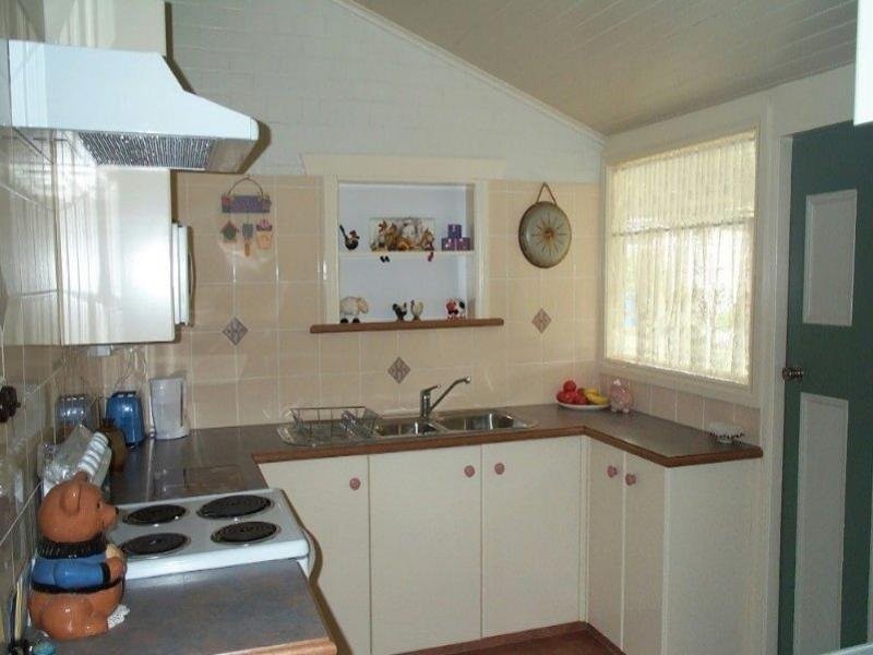 35 Courallie Street, Cowra NSW 2794