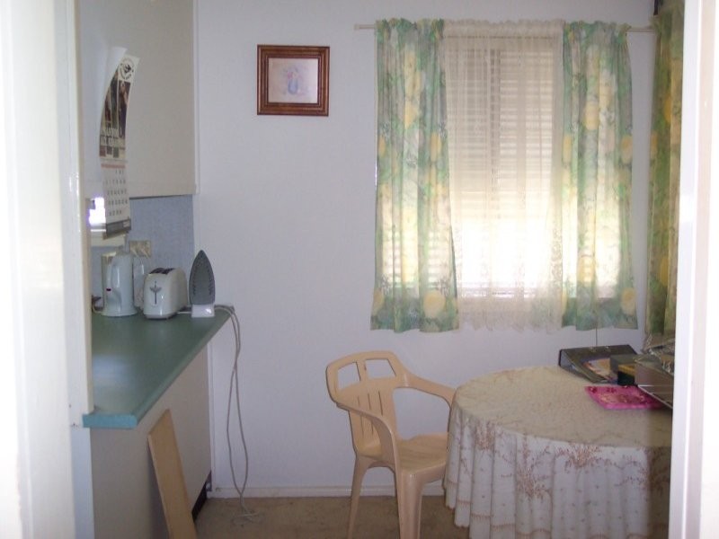 98 Redfern Street, Cowra NSW 2794