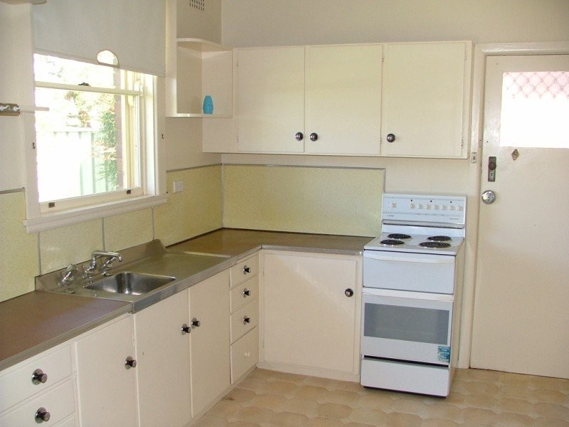 7 Dollar Street, Cowra NSW 2794