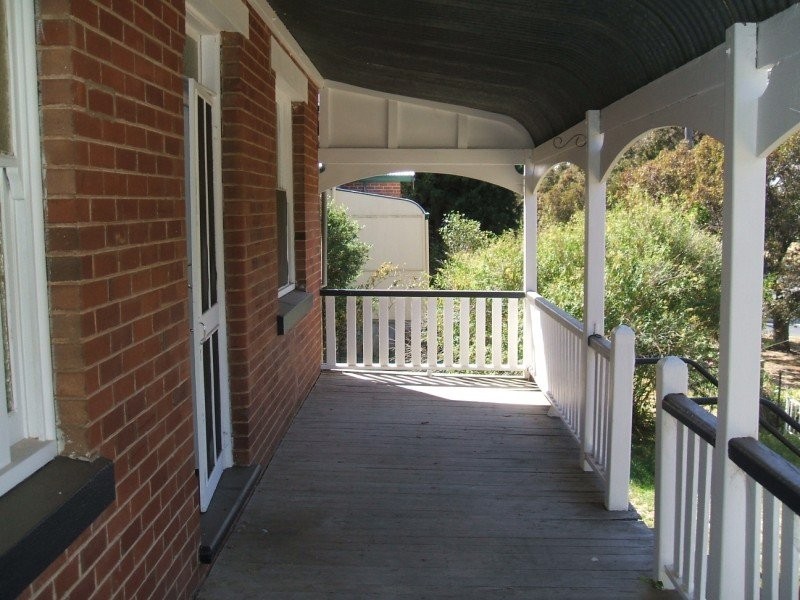 56 Lynch Street, Cowra NSW 2794