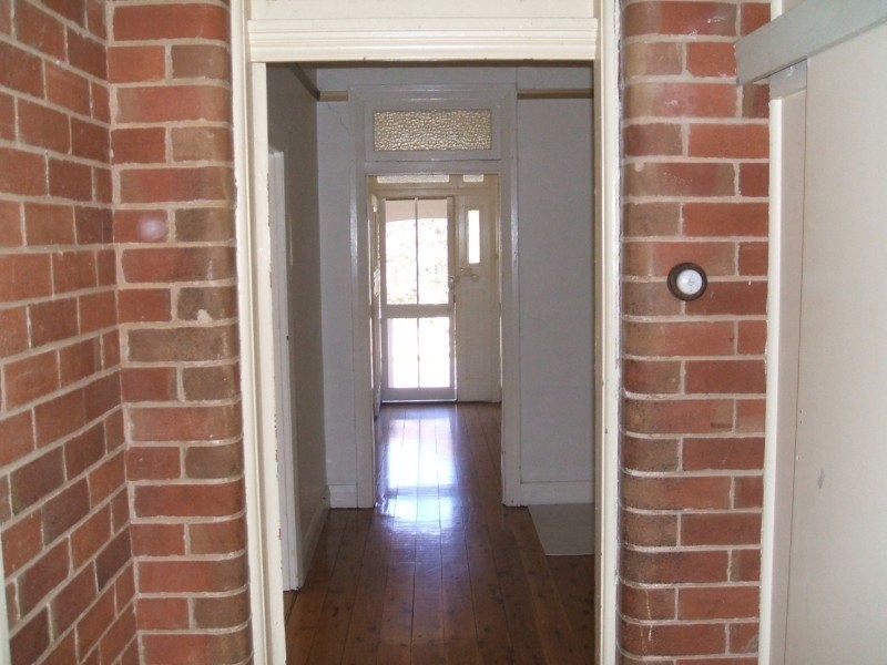 56 Lynch Street, Cowra NSW 2794