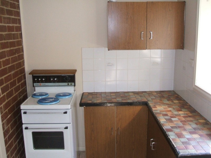 19 Dungaleer Street, Cowra NSW 2794