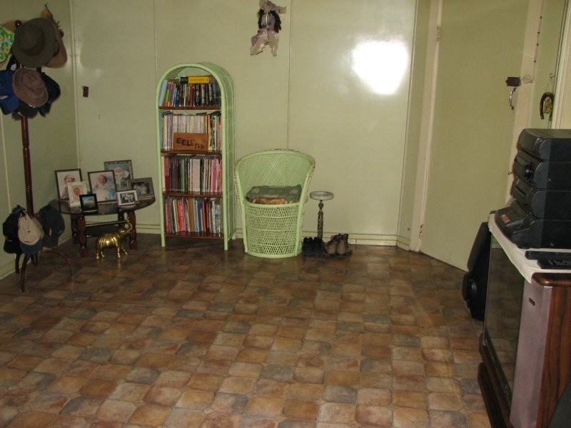 33 Main Street, Darbys Falls NSW 2793